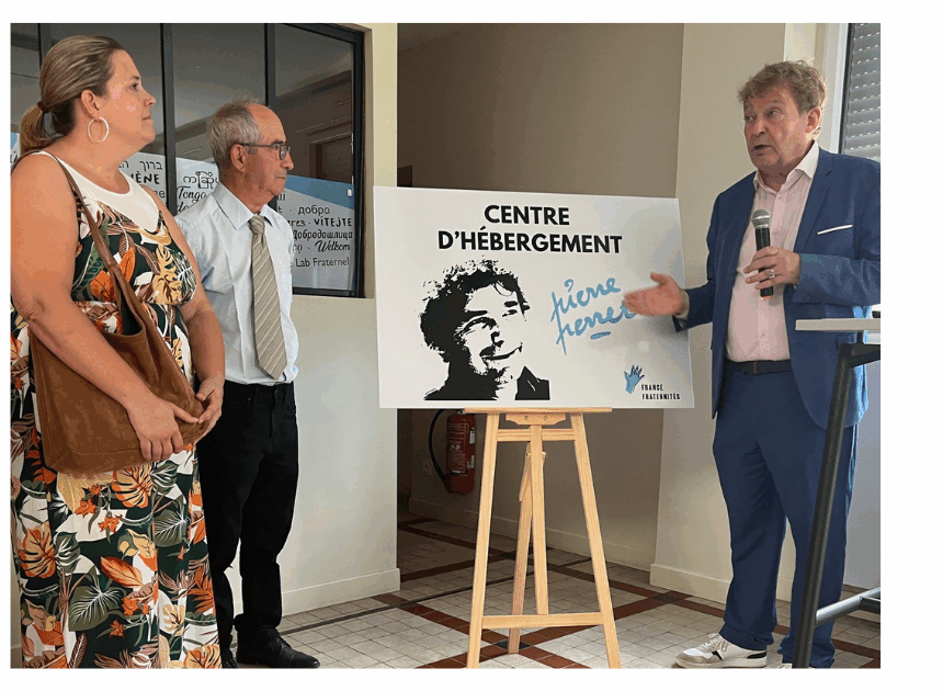 Stéphanie Reux, représentante de l'État, Alain Carasco, Maire de Bray Sur Seine et Pierre Henry, Président de l'association
